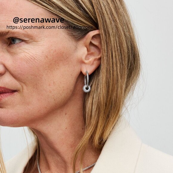 Pandora Two-tone Wrapped Heart Charm - Picture 5 of 5